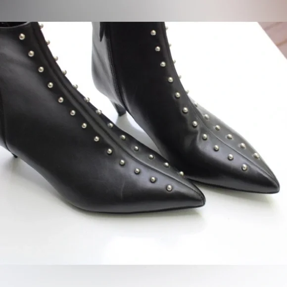 Nine West studded booties - Picture 8 of 9